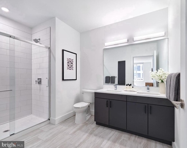 1200 Normandy Place - Photo Thumbnail 9