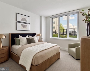 1200 Normandy Place - Photo Thumbnail 7
