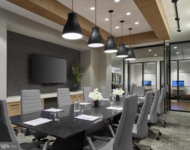 1200 Normandy Place - Photo Thumbnail 14
