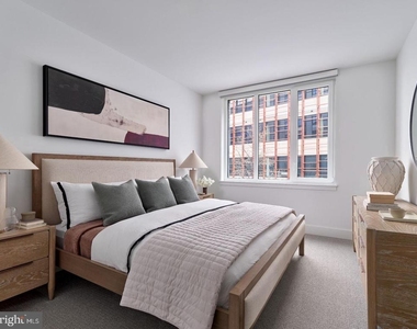 1200 Normandy Place - Photo Thumbnail 3