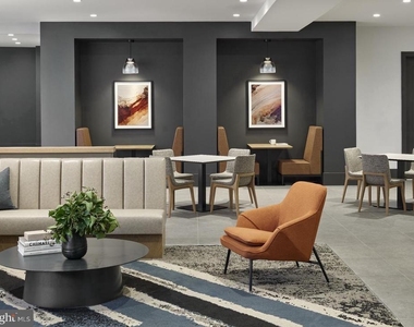 1200 Normandy Place - Photo Thumbnail 12