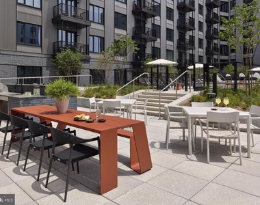 1200 Normandy Place - Photo Thumbnail 20