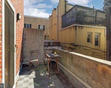 928 Irving Street - Photo Thumbnail 11