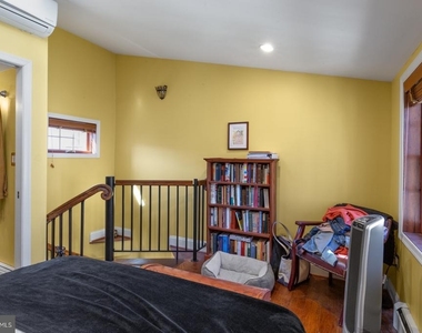 928 Irving Street - Photo Thumbnail 15