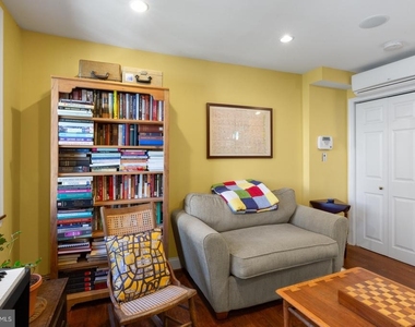 928 Irving Street - Photo Thumbnail 10