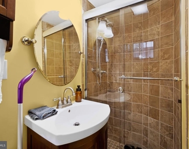928 Irving Street - Photo Thumbnail 19