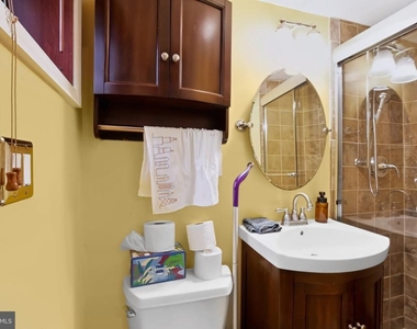 928 Irving Street - Photo Thumbnail 18