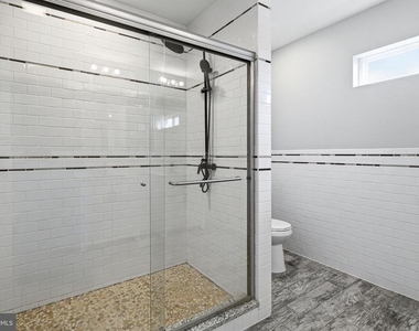 1905 E Harold Street - Photo Thumbnail 13