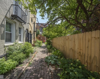117 S Beechwood Street - Photo Thumbnail 21