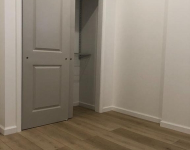 2200 S 23rd Street - Photo Thumbnail 6