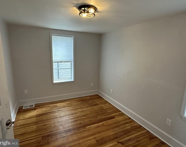 5620 Devon Street - Photo Thumbnail 12