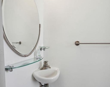 830 Kater Street - Photo Thumbnail 19