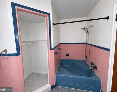 6797 6797 Lawnton Street - Photo Thumbnail 16