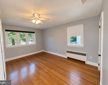 6797 6797 Lawnton Street - Photo Thumbnail 12