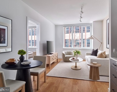 1200 Normandy Place - Photo Thumbnail 2