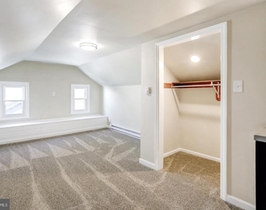 36 E Washington Street - Photo Thumbnail 18