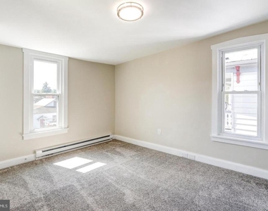 36 E Washington Street - Photo Thumbnail 15