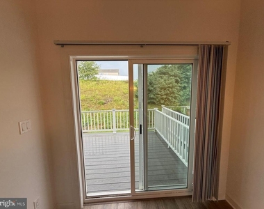 12425 Jackson Avenue - Photo Thumbnail 23