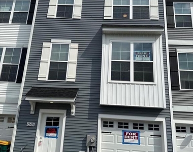 12425 Jackson Avenue - Photo Thumbnail 3