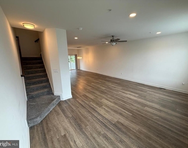 12425 Jackson Avenue - Photo Thumbnail 47