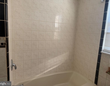 697 Old Marple Road - Photo Thumbnail 24