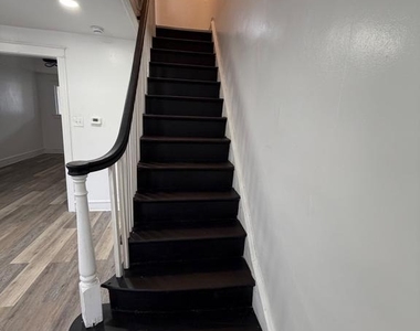 122 Whitely Terrace - Photo Thumbnail 6