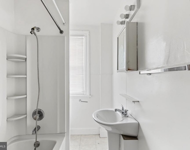 2728 Butler Street - Photo Thumbnail 11