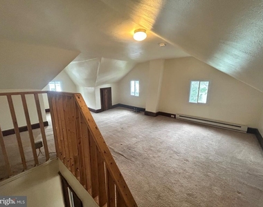 2626 Penbrook Avenue - Photo Thumbnail 20