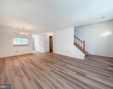 42 Stockton Court - Photo Thumbnail 3