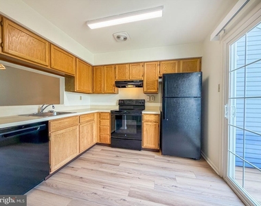 42 Stockton Court - Photo Thumbnail 17