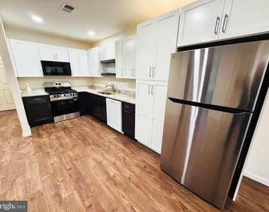 1193 Gershal Avenue - Photo Thumbnail 3