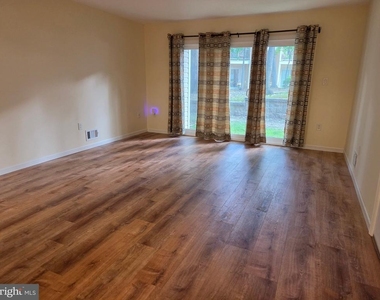 71 Mulberry Court - Photo Thumbnail 5