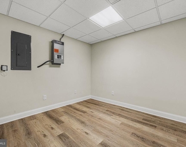 152 Witherspoon Street - Photo Thumbnail 23