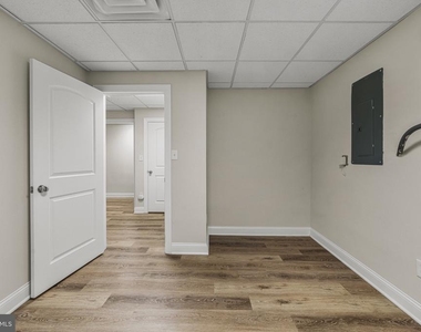 152 Witherspoon Street - Photo Thumbnail 22