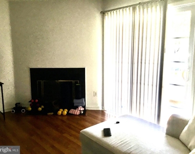 309 Trinity Court - Photo Thumbnail 1