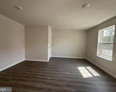 112 Spencer Way - Photo Thumbnail 19