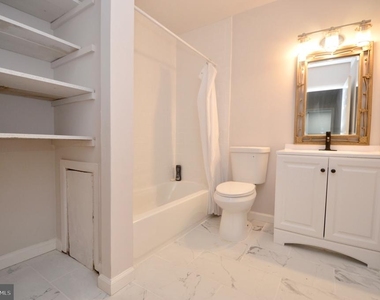 1826 Edgewood Place - Photo Thumbnail 9