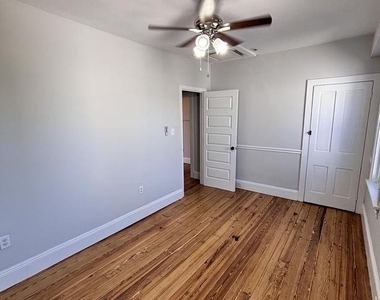 145 Kings Highway E - Photo Thumbnail 11