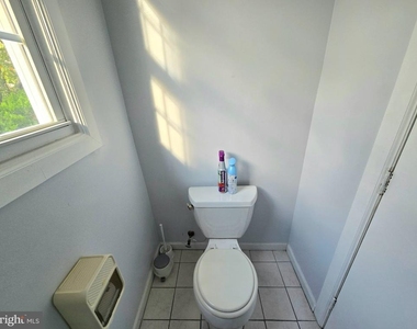 2301 Unit A Woodlynne Avenue - Photo Thumbnail 12