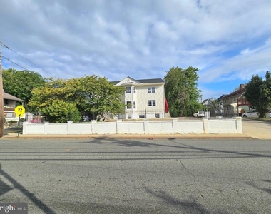 2301 Unit A Woodlynne Avenue - Photo Thumbnail 19
