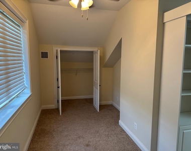 600 Grove Street - Photo Thumbnail 10