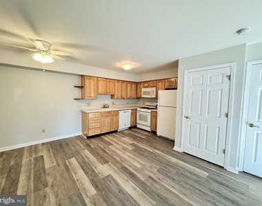 1326 Central Avenue - Photo Thumbnail 3