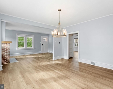15 W Summit Avenue - Photo Thumbnail 3