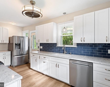 15 W Summit Avenue - Photo Thumbnail 5