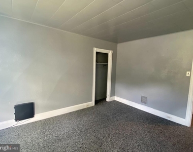 806 Linwood Avenue - Photo Thumbnail 6