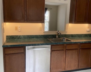 38 Magnolia Court - Photo Thumbnail 7