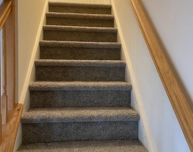 38 Magnolia Court - Photo Thumbnail 9