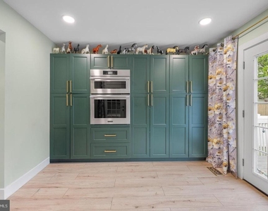 121 Cleveland Avenue - Photo Thumbnail 11