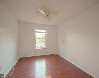 3102 Limestone Way - Photo Thumbnail 18
