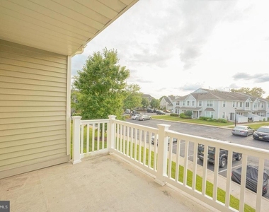 3102 Limestone Way - Photo Thumbnail 10